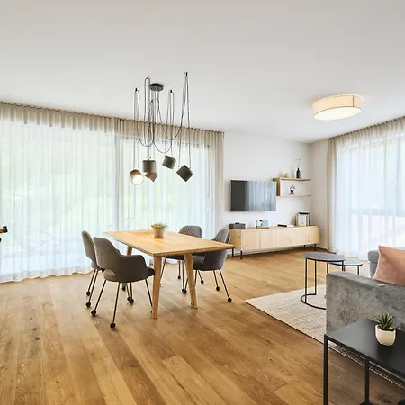 Stilvolle Luxuswohnung In Der Residenz Silvretta, Inkl Silvretta Card Premium See