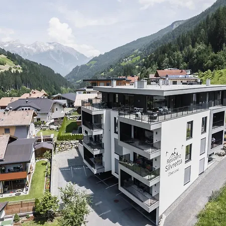 Stilvolles, Lichtdurchflutetes Luxus-appartement In Der Residenz Silvretta - Inklusive Silvretta Card Premium Lägenhet See