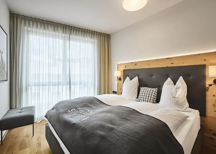 Stilvolle Luxuswohnung In Der Residenz Silvretta See