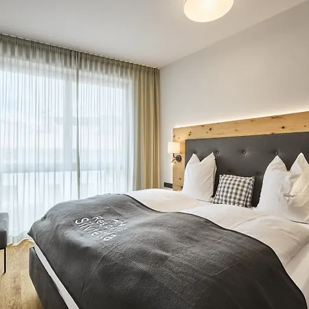 Stilvolle Luxuswohnung In Der Residenz Silvretta, Inkl Silvretta Card Premium See