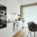 Stilvolle Luxuswohnung In Der Residenz Silvretta Apartamento *