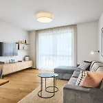Stilvolle Luxuswohnung In Der Residenz Silvretta * See