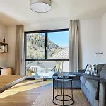 Stilvolle Luxuswohnung In Der Residenz Silvretta Apartamento *