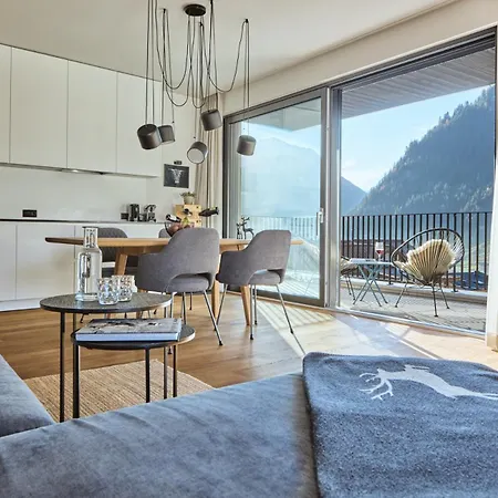 Apartment Stilvolles, Lichtdurchflutetes Luxus-appartement In Der Residenz Silvretta - Inklusive Silvretta Card Premium *